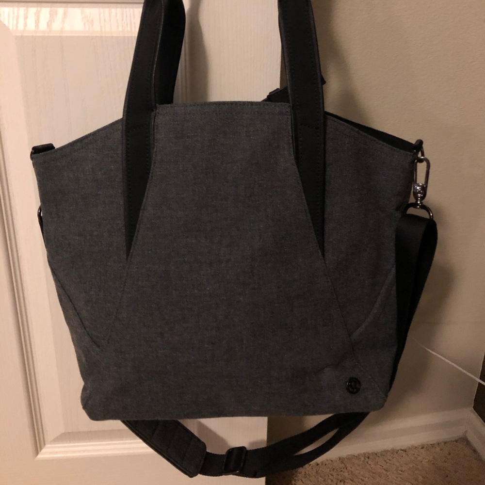 Lulu Lemon tote bag